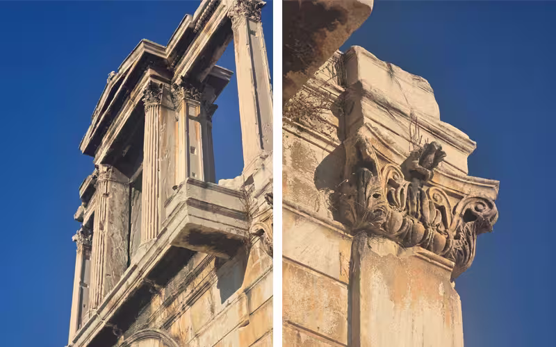 Twee foto's naast elkaar van bouwdetails: de Poort van Hadrianus en een Korinthisch kapiteel