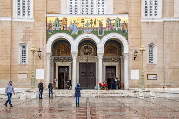 Grote Metropolitaan in Athene: de belangrijkste orthodoxe kerk van de stad